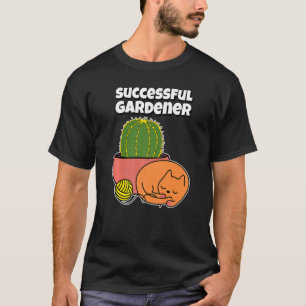 Camiseta Cacto Bola Dourada E Gato Sonolento Jardim Bem-Suc