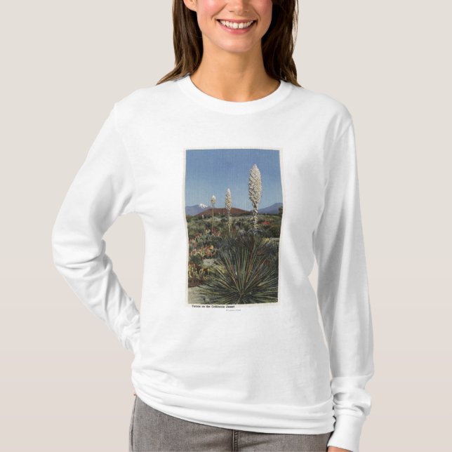 Camiseta Cactos de CaliforniaYucca na flor no deserto (Frente)