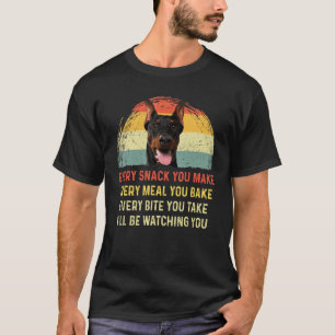 Camiseta Cada Lanche Que Você Faz Doberman Mãe de Cachorro