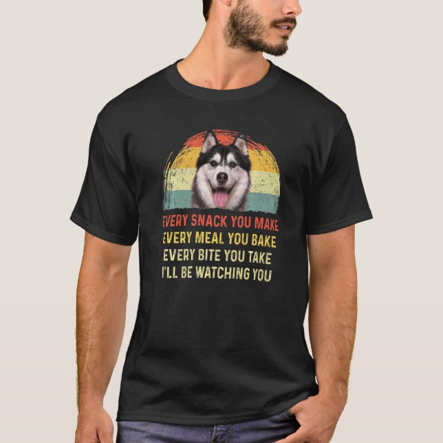 Camiseta Cada Lanche Que Você Faz Husky Mãe de Cachorro Pai (Frente)