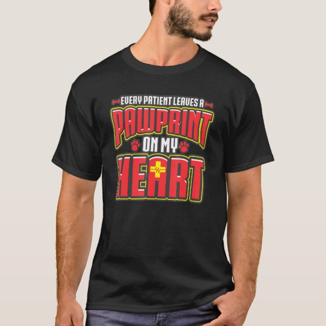 Camiseta Cada Paciente Deixa Uma Pata Impressa No Meu Coraç (Frente)