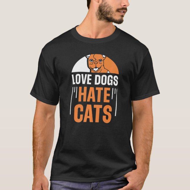 Camiseta Cães Adoram Gatos Odeiam Cães Cachorros Cachorros  (Frente)