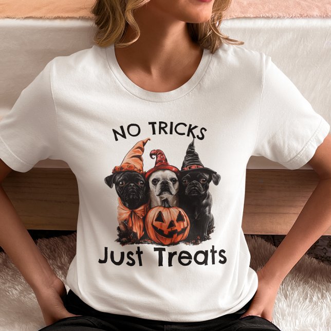 Camiseta Cães de Halloween sem Truques Só Guloseimas (Criador carregado)