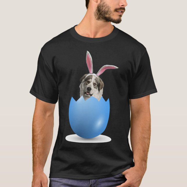Camiseta Cães excelentes Cachorro Páscoa Cercado de Ovos Co (Frente)