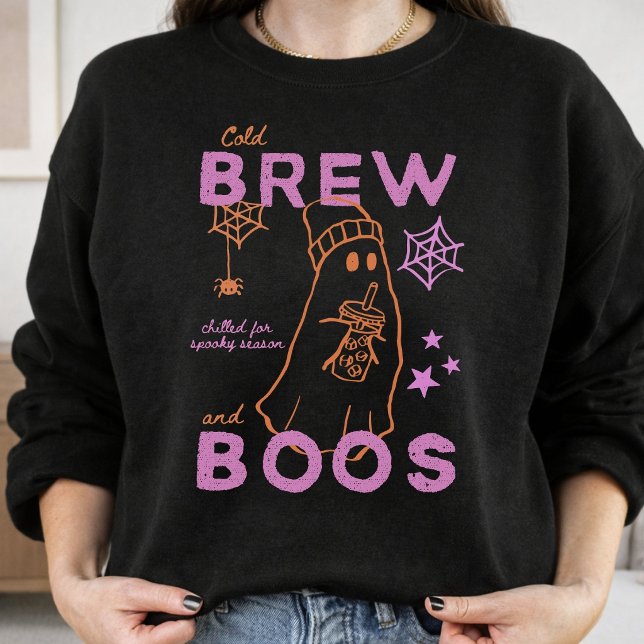 Camiseta Café Coado Frio E Fantasmas Piada De Halloween Par (Criador carregado)