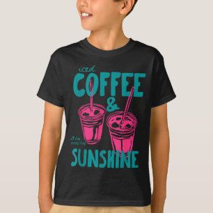 Camiseta Café com gelo e vibrações de verão ensolarado