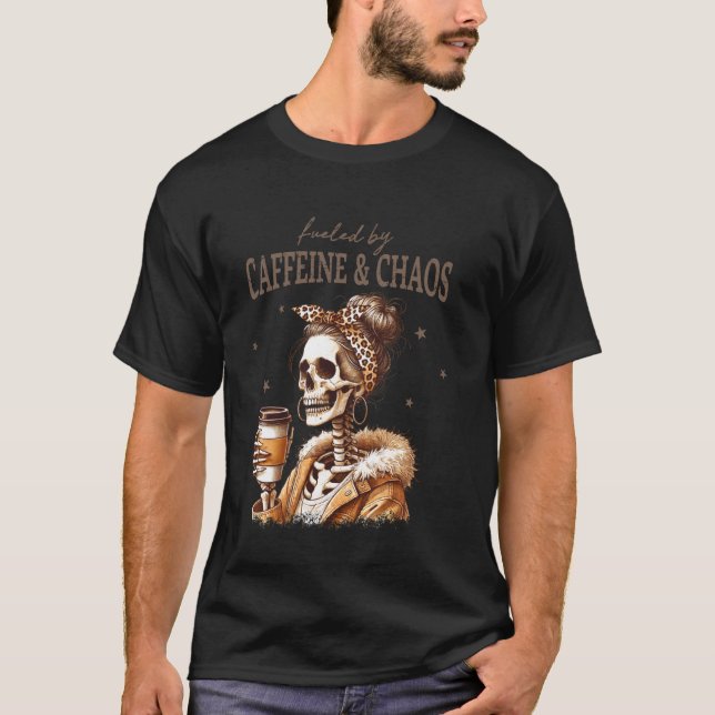 Camiseta Café da Mamãe com Coqueiro Desarrumado Esqueleto D (Frente)