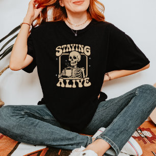Camiseta Café De Bebendo De Esqueleto Engraçado Que Permane