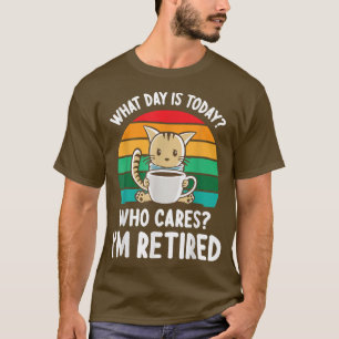 Camiseta Café De Bebendo De Gato Que Dia É Hoje Quem Me Imp