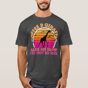 Camiseta Café E Girafas Me Fazem Feliz Não Tanto