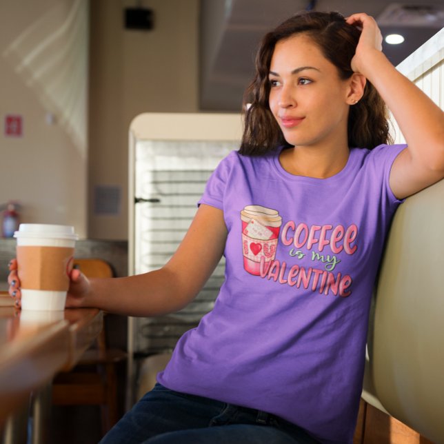 Camiseta Café É Meu Namorados Adorei A Diversão Do Café (Criador carregado)