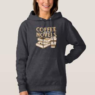 Camiseta café e romance engraçado livro vintage leitura