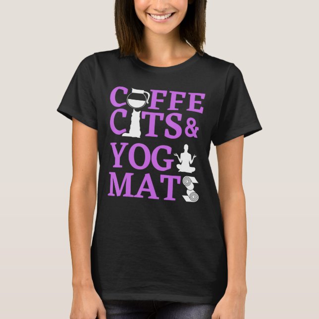 Camiseta Café E Yoga Matam Mamãe Yoga (Frente)