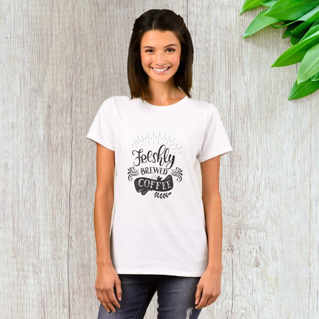 Camiseta Café Frescamente Preparado (Criador carregado)