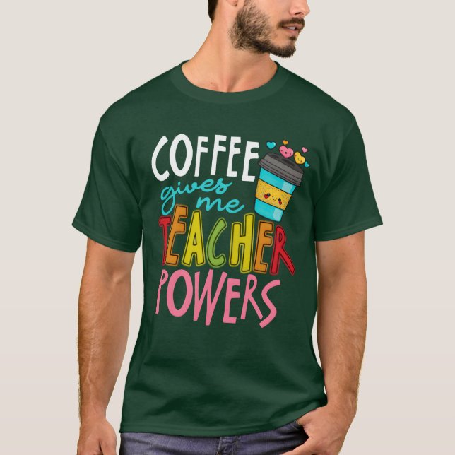 Camiseta Café Me Dá Poderes de Meecher Caffeineeaching engr (Frente)