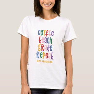Camiseta Café, professor, série, repetição de tipografia