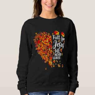 Camiseta Cair Amar Jesus Ele Nunca Deixa O Outono Do Coraçã