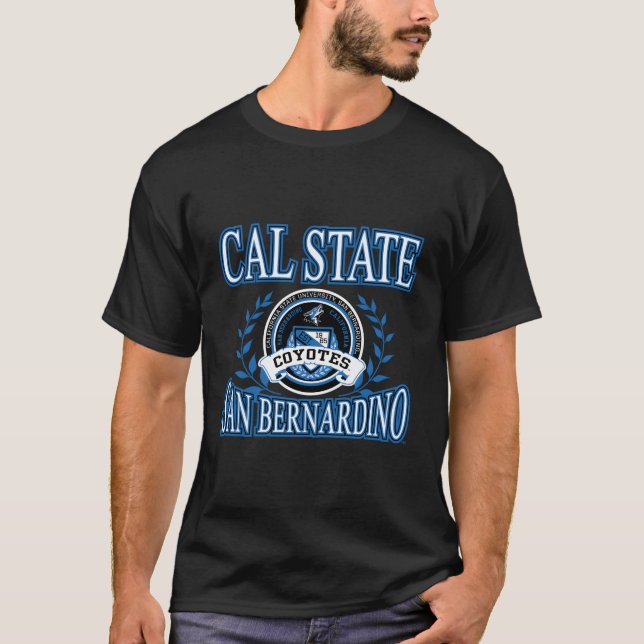 Camiseta Cal State San Bernardino Coyotes Laurels (Frente)