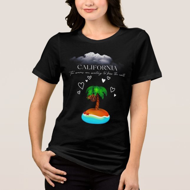 Camiseta California, The Waves Are Waiting To Kiss The Eart (Frente)