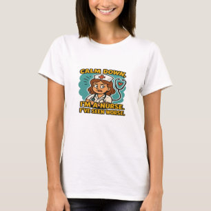 Camiseta Calma, sou enfermeira - Enfermeira Retro Engraçada