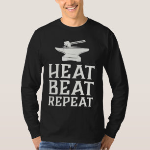 Camiseta Calor Batida Repetir Ferreiro Metalurgia Forja