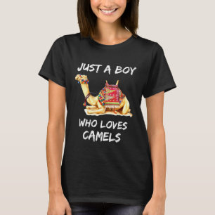Camiseta Camel Graphic Just A Boy Who Loves Camels