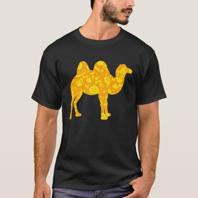 Camiseta Camel Halloween Party Pumpkin Patterno (Frente)