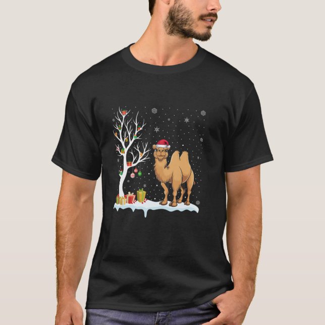 Camiseta Camel Santa Hat Árvore Festiva Luz Natal Pajam (Frente)