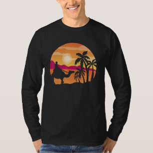 Camiseta Camel Sunset Palm Tree Traveler Arabian Camel Ani
