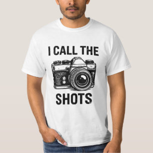 Camiseta Câmera Antiga Eu Dou as Cartas Fotógrafo Divertido