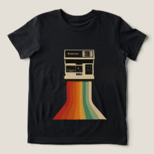 Camiseta Câmera Retro com Impressão de Arco-Íris
