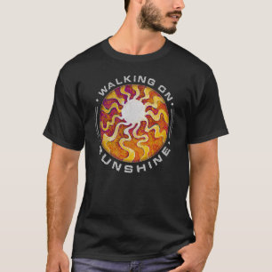 Camiseta Caminhando à Luz do Sol