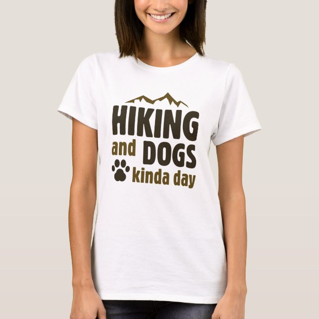 Camiseta Caminhando E Cachorros Como Que Dia (Frente)