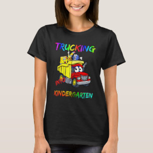 Camiseta Caminhando Para O Jardim De Infância No Primeiro D