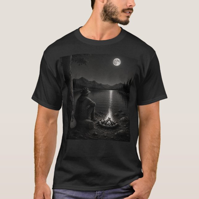 Camiseta Caminhante à Luz da Lua junto à Fogueira Preto e B (Frente)