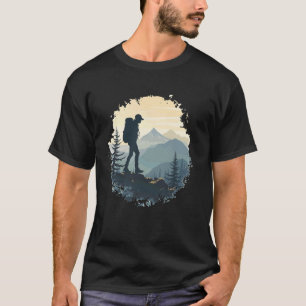 Camiseta Caminhante Montanhista Caminhando Com Uma Montanha