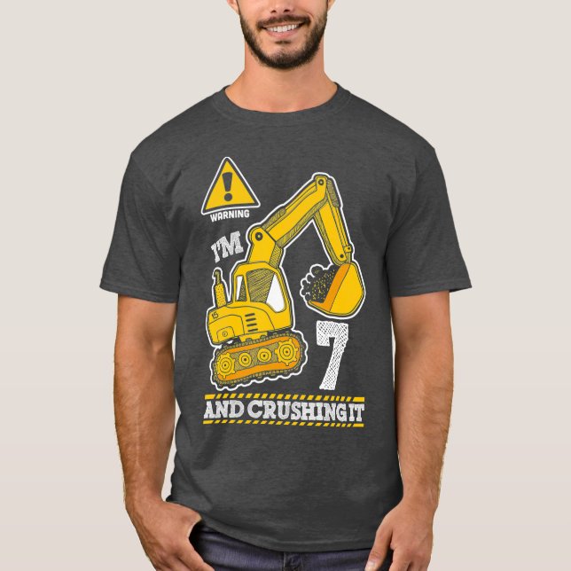 Camiseta Caminhão de Construção 7 Birthday 7 Anos (Frente)