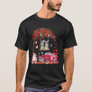 Camiseta Caminhão Vermelho Bonito Com Ovos De Páscoa E Sabo