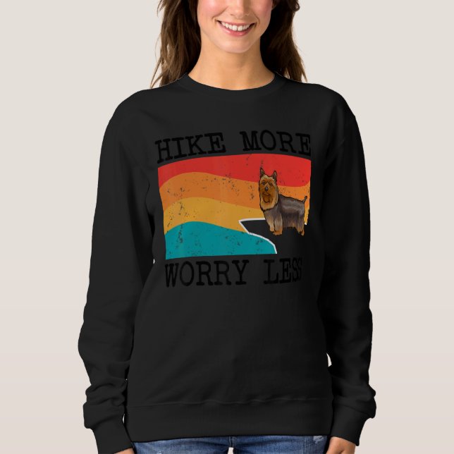 Camiseta Caminhe Mais Preocupada, Menos Silky Terrier Graph (Frente)