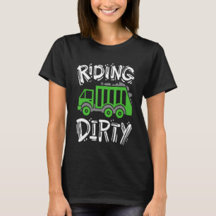 Camiseta Caminhões Sujos de Lixo