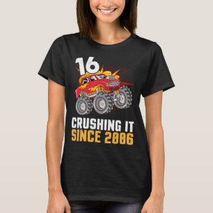 Camiseta Caminhoneiro Feliz Aniversário De 16 Anos Cruzando