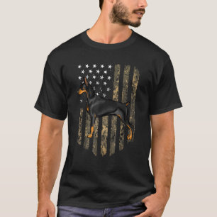 Camiseta Camo American Flag Doberman Pinscher 4 De Julho U