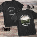Camiseta Camp Bachelorette Colorado Camping Crew<br><div class="desc">Esta design de frente e verso apresenta o nome da solteira, o ano e a localização em texto branco na frente e "Equipe de acampamento do Colorado" , o ano e a localização em texto branco no verso com um ponto para fotografia de localização ou foto de grupo de festas...</div>