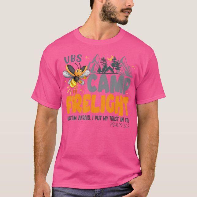 Camiseta Camp Firelight Vbs 2024 Vacation Bíblia School Chr (Frente)