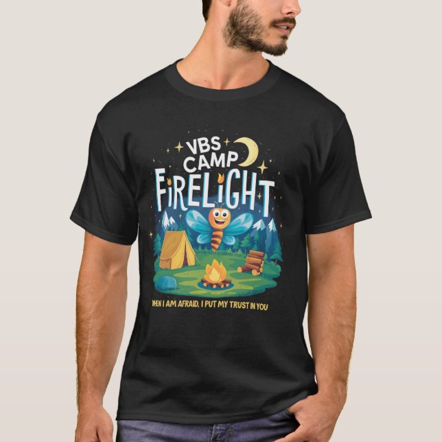 Camiseta Camp Firelight VBS Camp Vacp Bíblia School Fire (Frente)
