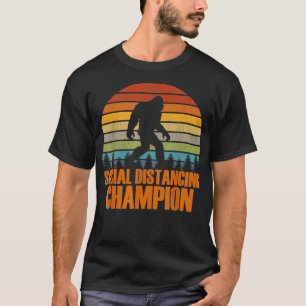Camiseta Campeão de Distância Social Esconde-Se E Procure S