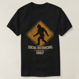 Camiseta Campeão de Distanciamento Social do Pé-Grande Escu