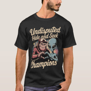 Camiseta Campeões Indiscutíveis de Esconde-Esconde Bigfoot