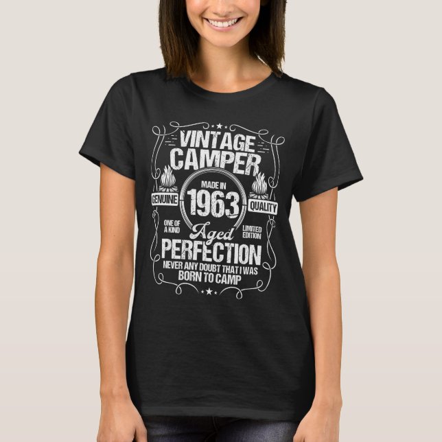 Camiseta Camper Born in 1963 Mountains Camping Year 1963 (Frente)