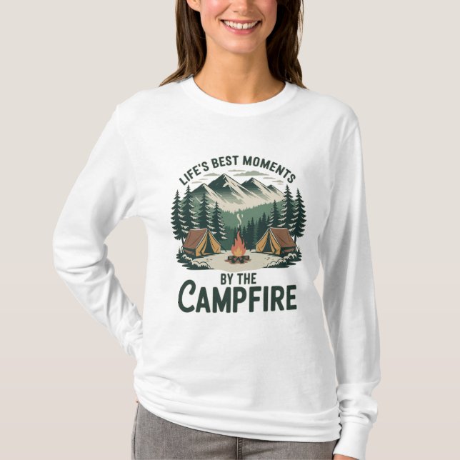 Camiseta Campfire Moments Vintage Mountain Scene | Women’s  (Frente)